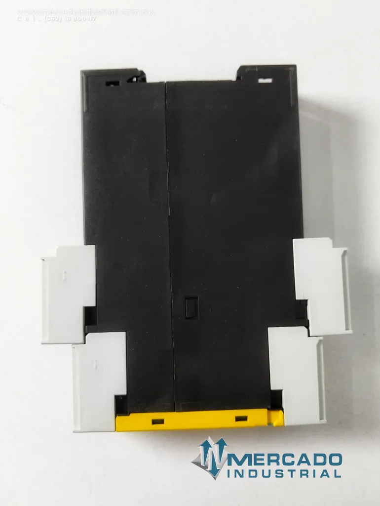 Relé de seguridad 5A 230V parte 3TK2823-1CB30 marca Siemens