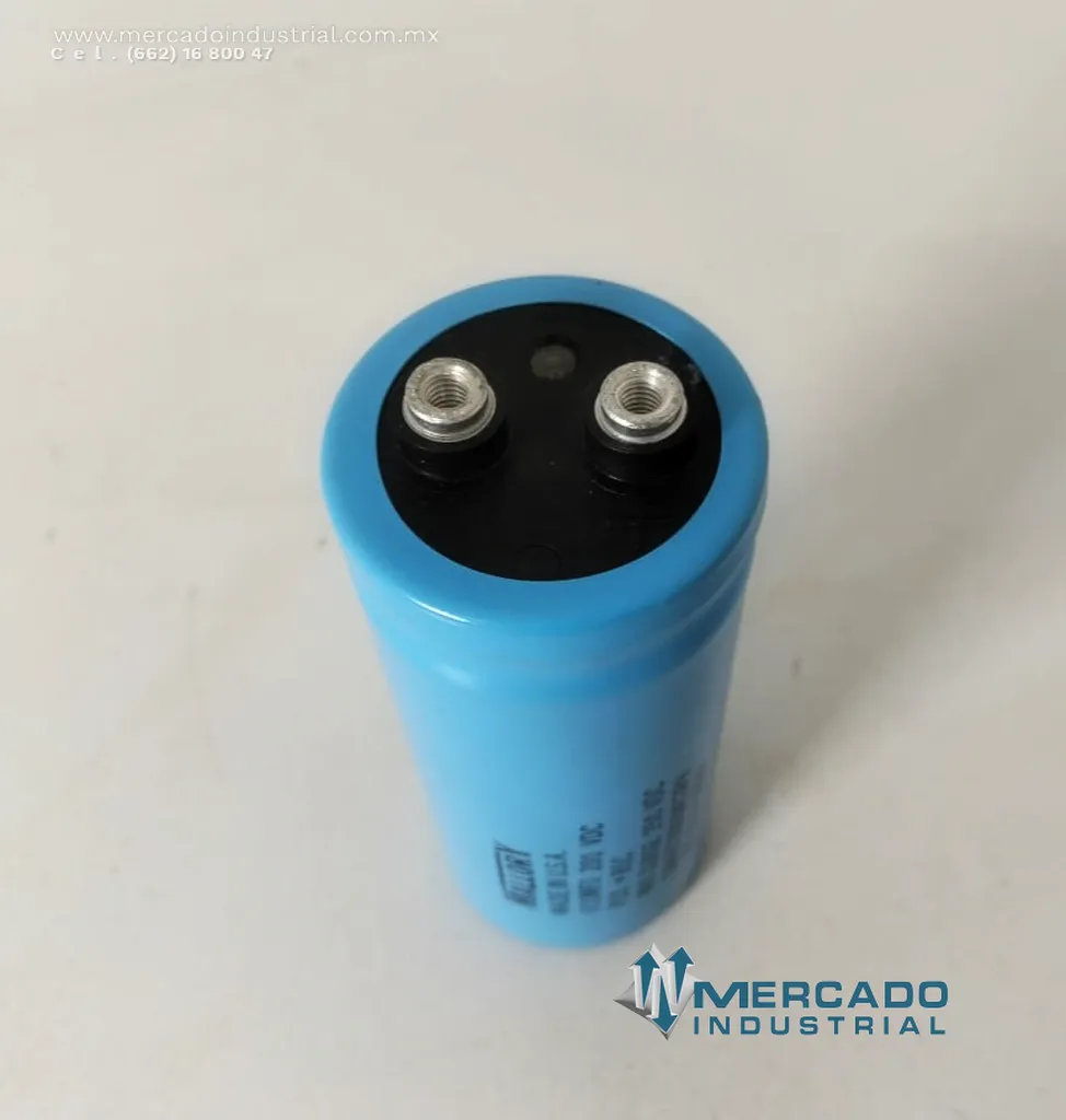 Capacitor electrolítico de potencia 600 MFD 200VDC modelo CG601T200U4C3PH marca Mallory