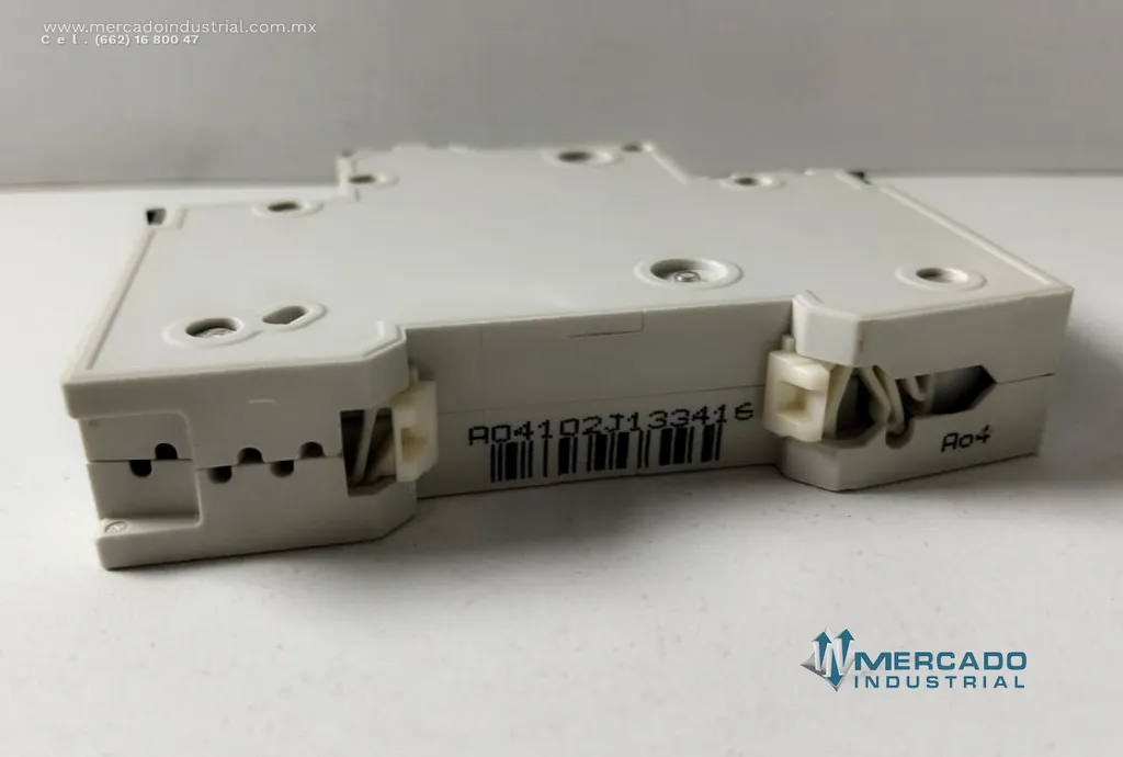 Interruptor automático 4 AMP 400 VAC 1 polo modelo 5SY4104-5 marca SIEMENS