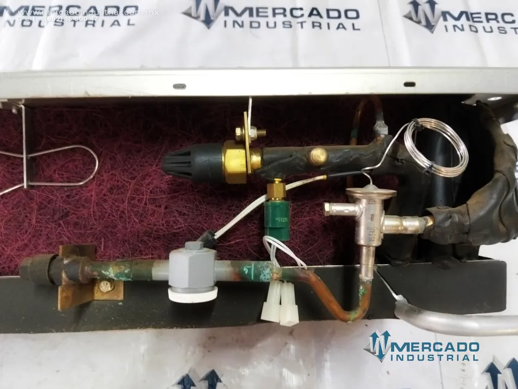 Evaporador para sistema de refrigeración 16 AMP 24 V modelo S30 – 1004 EVAP 24V marca Hussmann
