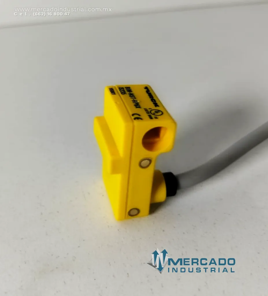 Sensor magnético 200 mA 30 VDC modelo BIM-NST-RP6X /S235 marca Turck