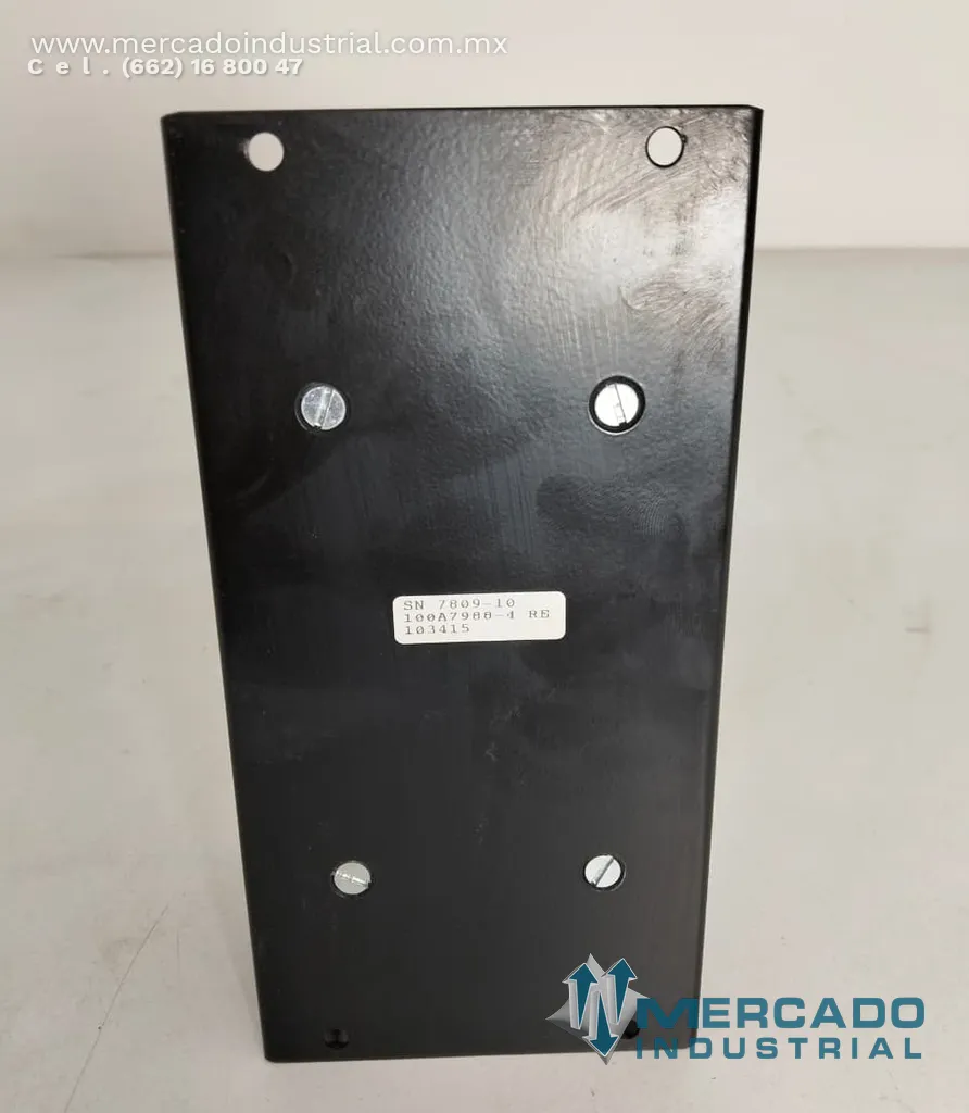 Aislador de voltaje 115 VAC parte 100A7988-4 marca P&H