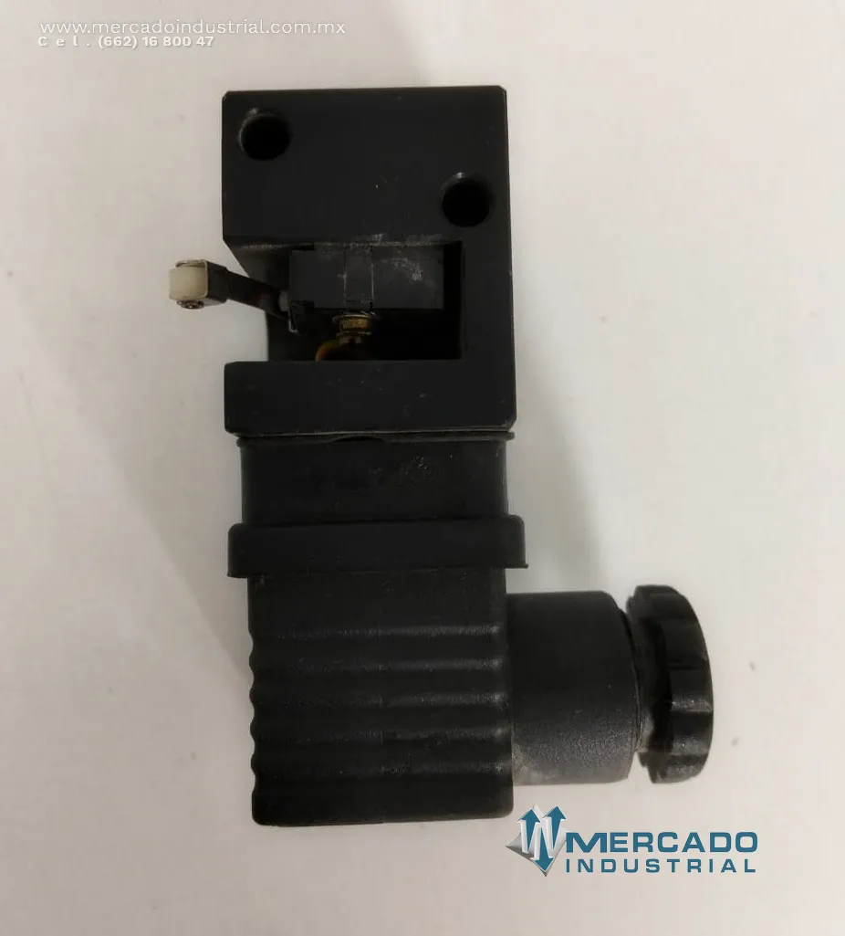 Interruptor de seguridad 24VDC parte S023263 marca H.T.P