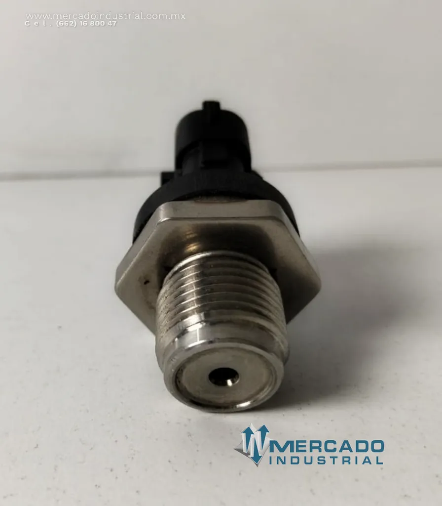 Sensor de presión de riel de combustible 26000 PSI 5 V parte 0281002863 marca Bosch