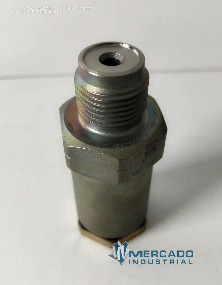 Válvula de alivio parte 30216535 marca Cummins