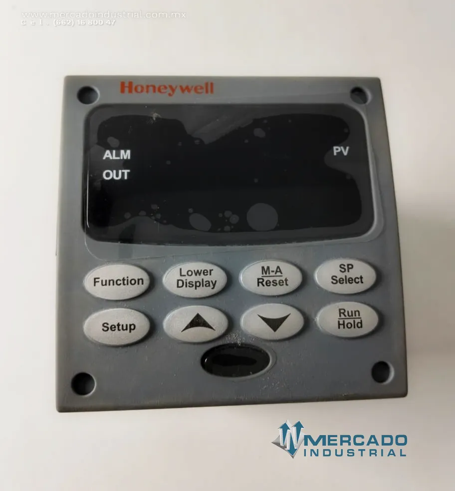 Controlador digital universal 18 VA 250 VAC modelo UDC2500 marca Honeywell