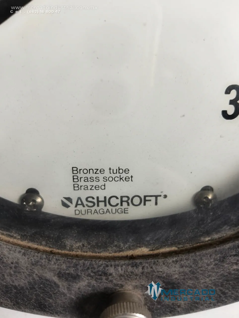 Manómetro de tubo Bourdon 300 PSI modelo DuraGauge marca Ashcroft