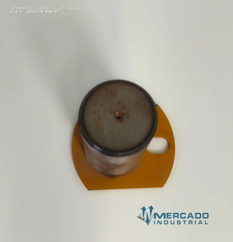 Pasador de cubo 5 1/4'' x 2 3/4" diámetro