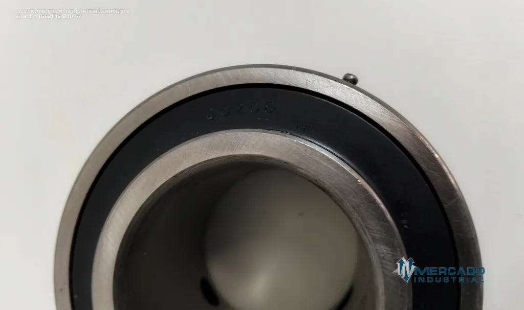 Rodamiento insertable UC208 marca SLB