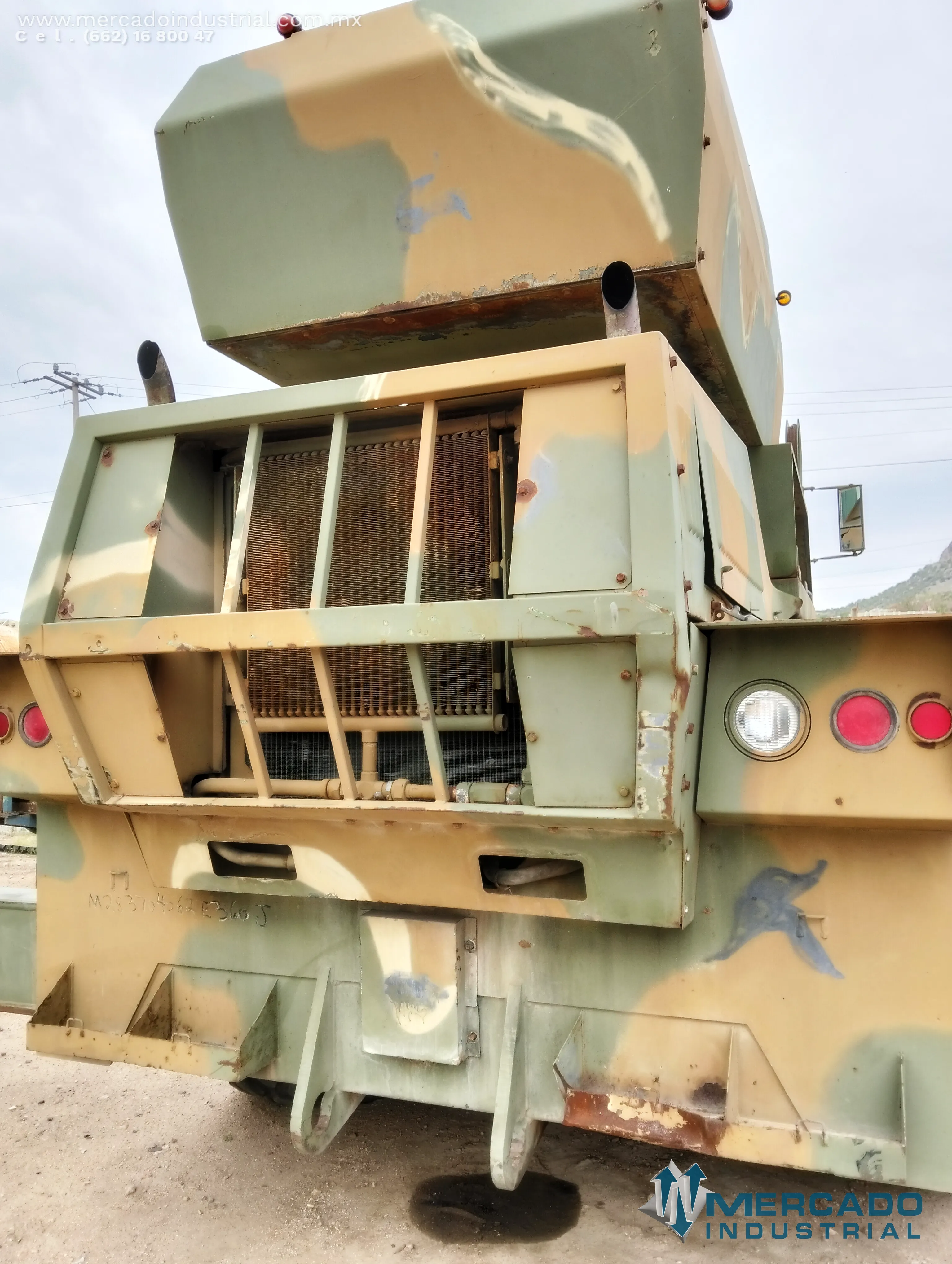 Grúa CRANE RT 30 TON modelo MC2500 marca DROTT
