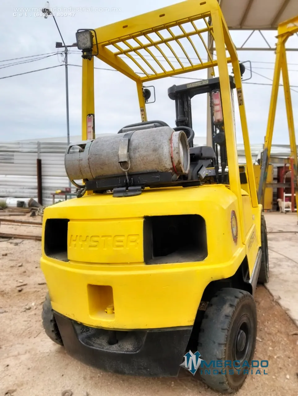 Montacargas 5000lbs carga modelo H50 marca Hyster
