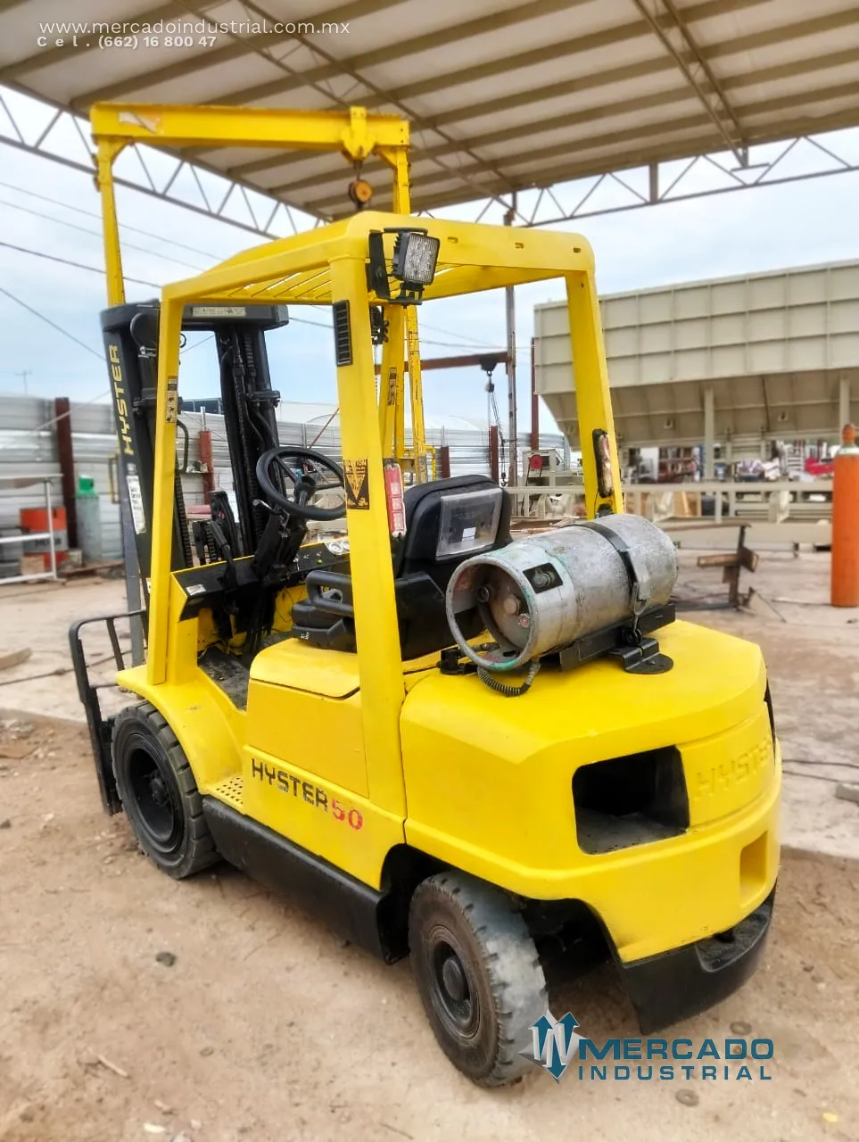 Montacargas 5000lbs carga modelo H50 marca Hyster