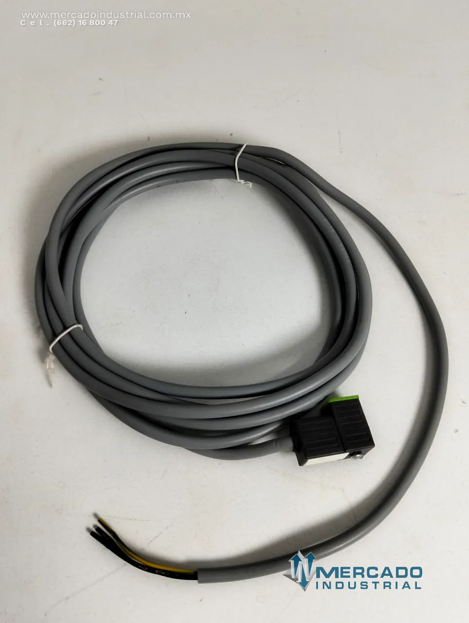 Conector eléctrico 24 V AC/DC 4 A parte 1-834-484-204 marca AVENTICS