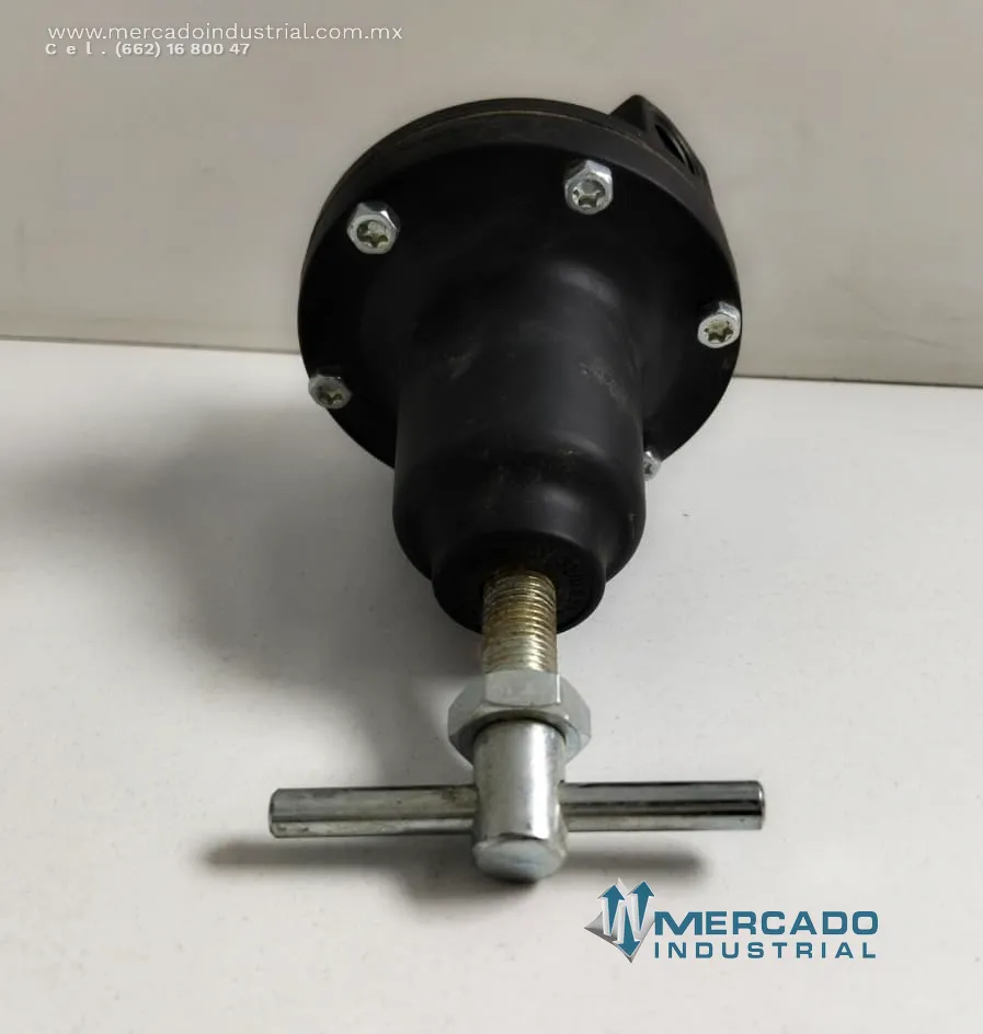Regulador de presión neumático 50 PSI parte 82802531 marca Bucyrus