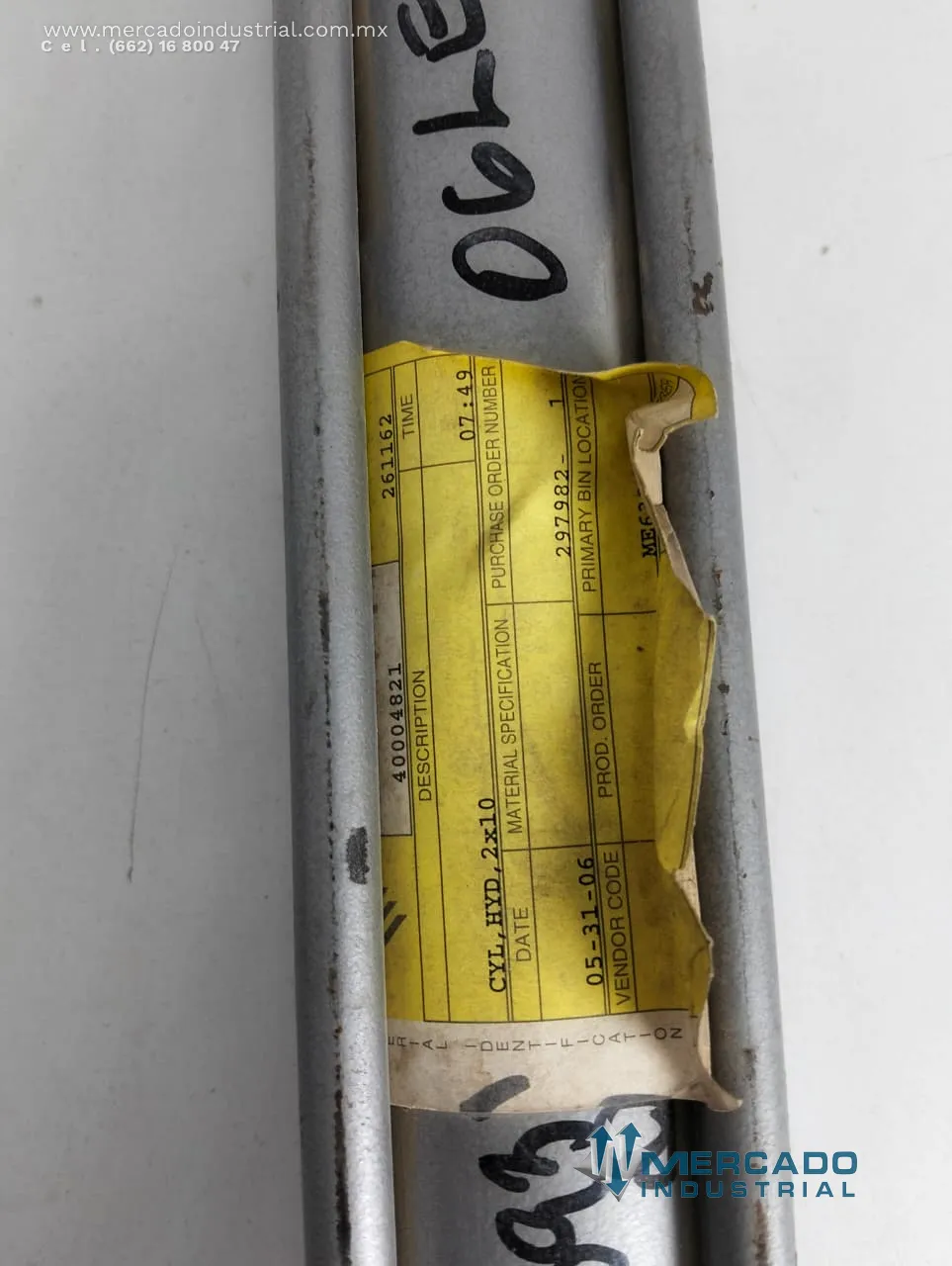 Cilindro hidráulico 15 3/4'' modelo 2HHTR10AK marca SHEFFPP