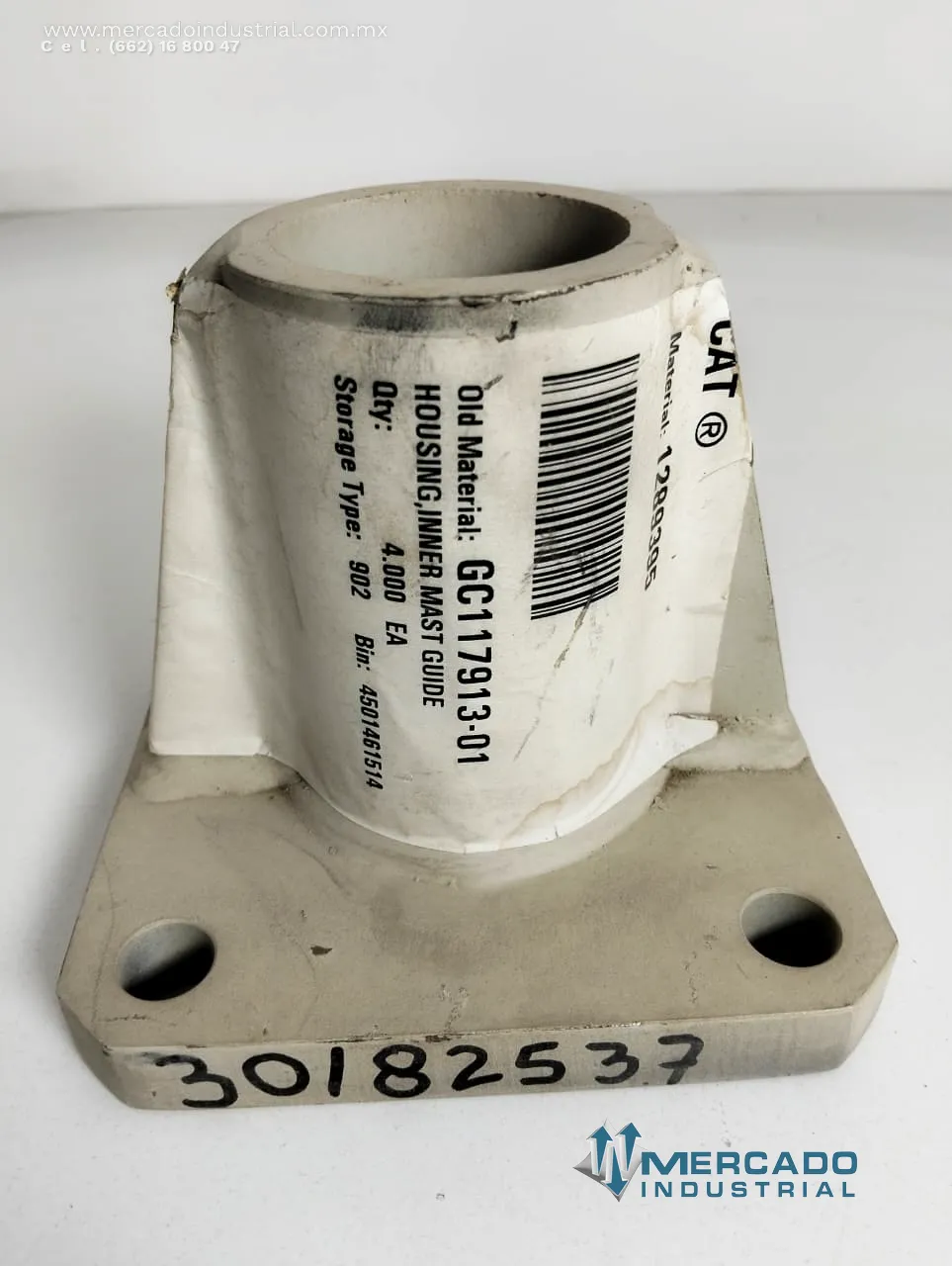 Soporte de guía para mástil parte GC117913-01 marca CATERPILLAR
