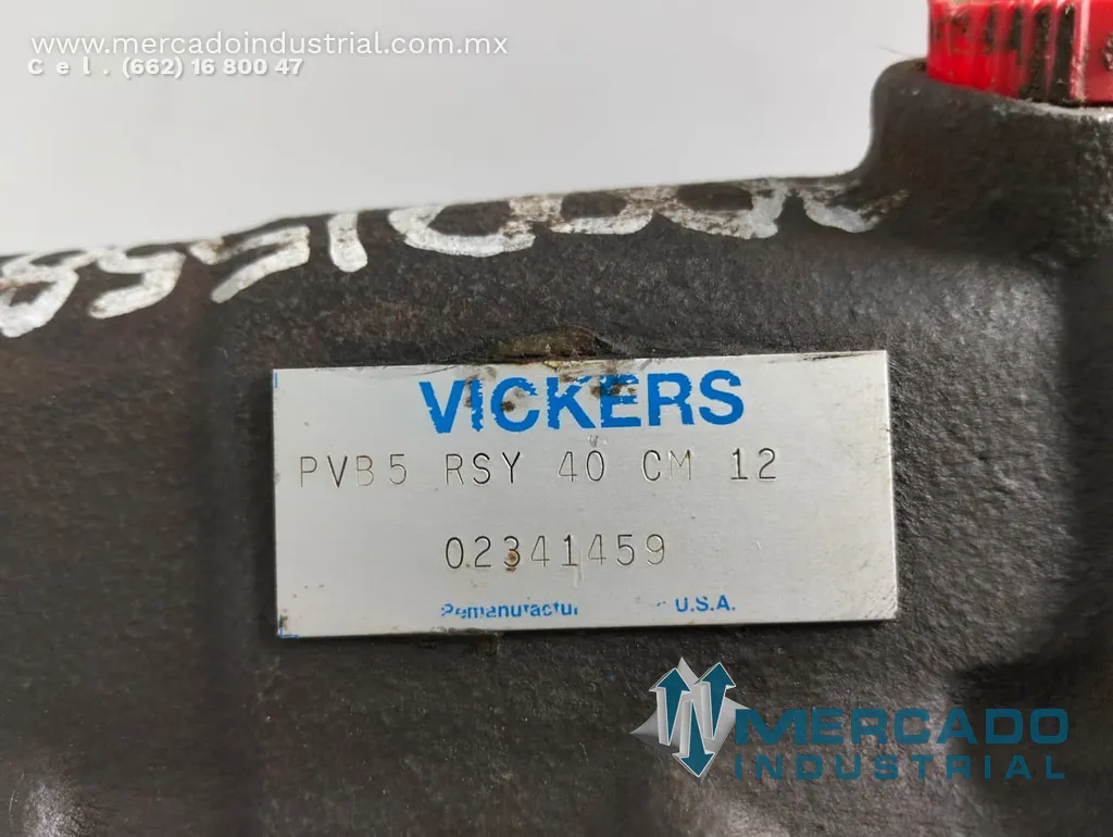 Bomba hidráulica de pistones axiales de desplazamiento variable 3000 PSI modelo PVB5 RSY marca Vickers