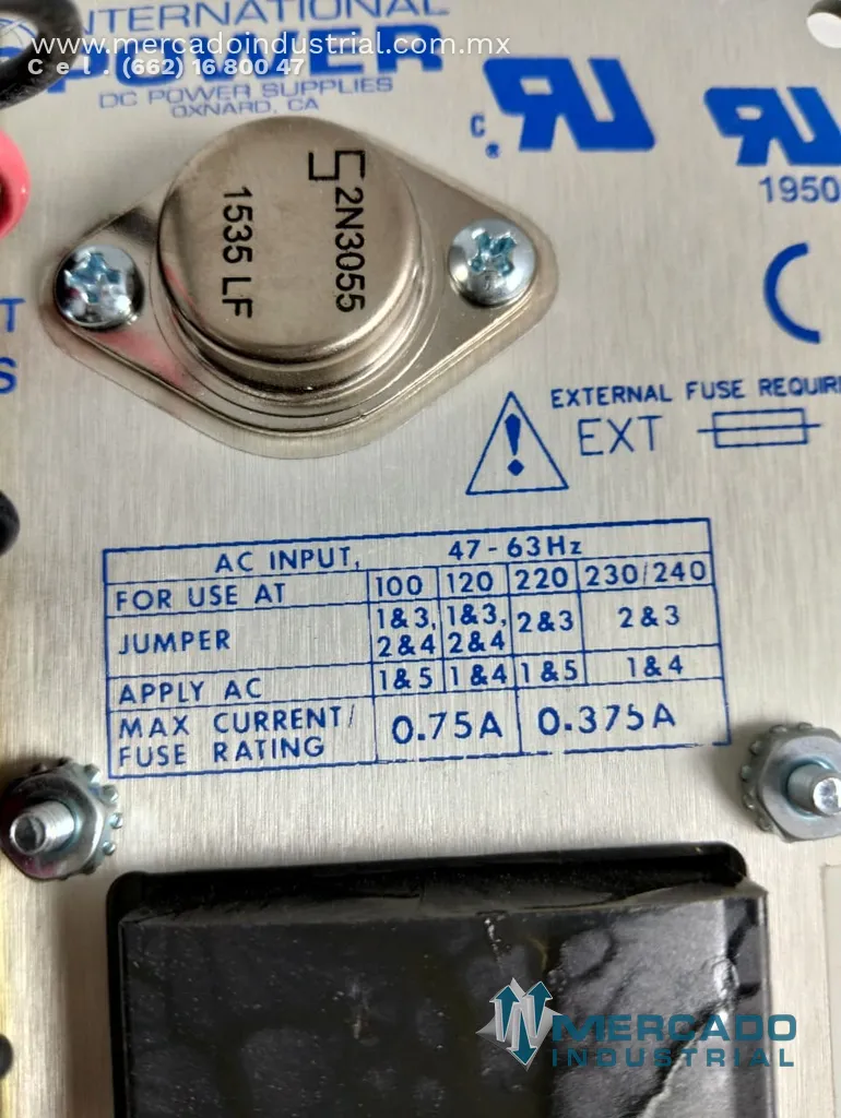Fuente de poder regulada 0.375A 240 V parte 842299D6 marca International Power Supplies