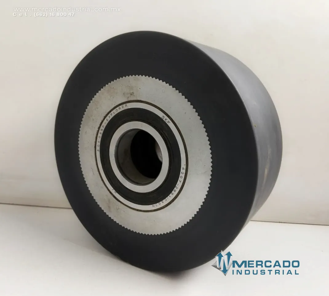 Rodillo con baleros 6" parte R57802D1 marca OSR