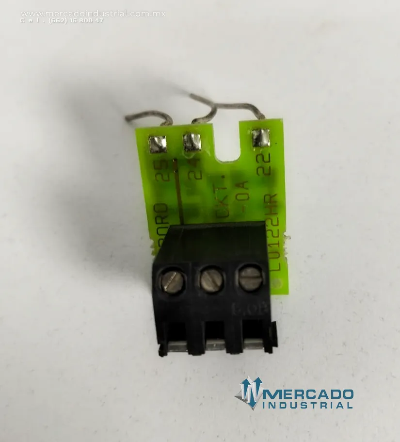 Tarjeta de conexión eléctrica parte L0122HR-22 marca FOXBORO